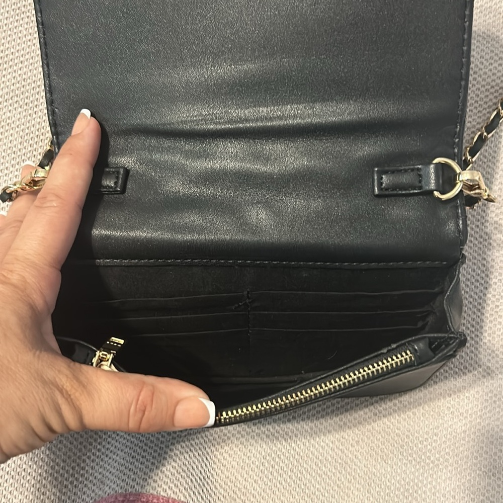 Crossbody bag - Picture 4 of 4
